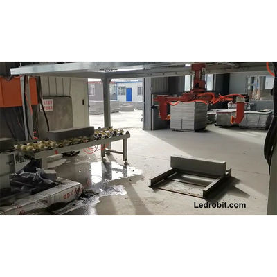 Независимая контрольная коробка Автоматическое загрузочное и разгрузочное оборудование для паллетного зажима